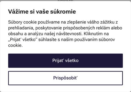 Cookie lišta s tlačidlami Prijať všetko a Prispôsobiť; odmietnutie chýba.
